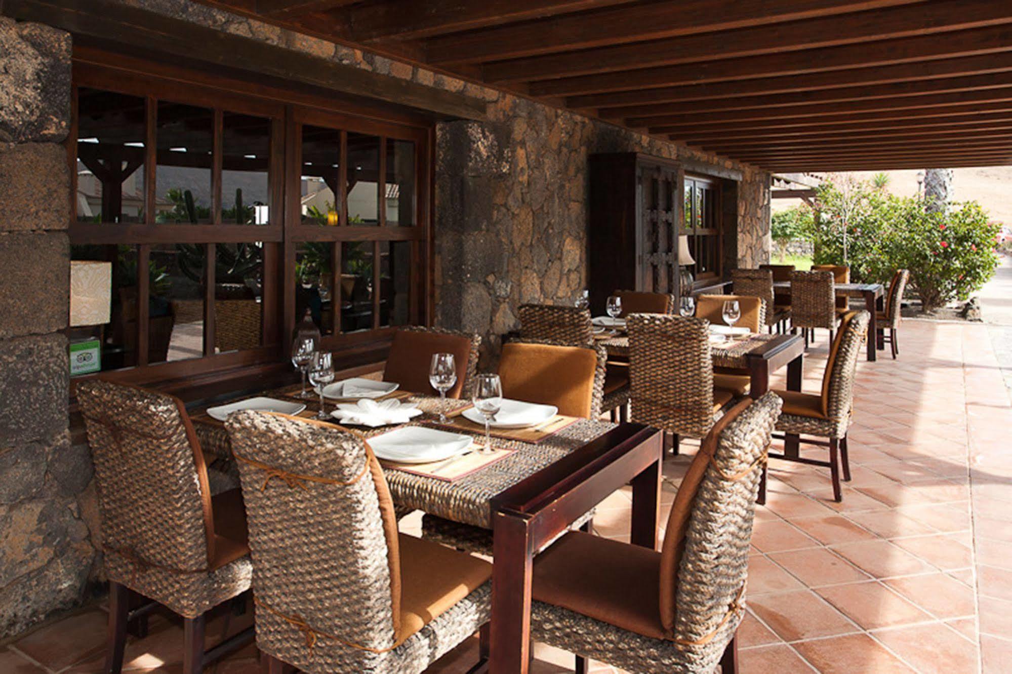 Villas Oasis Casa Vieja La Oliva Ngoại thất bức ảnh