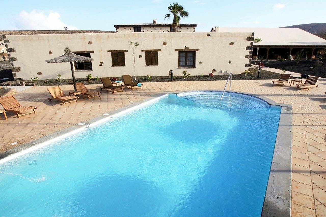 Villas Oasis Casa Vieja La Oliva Ngoại thất bức ảnh