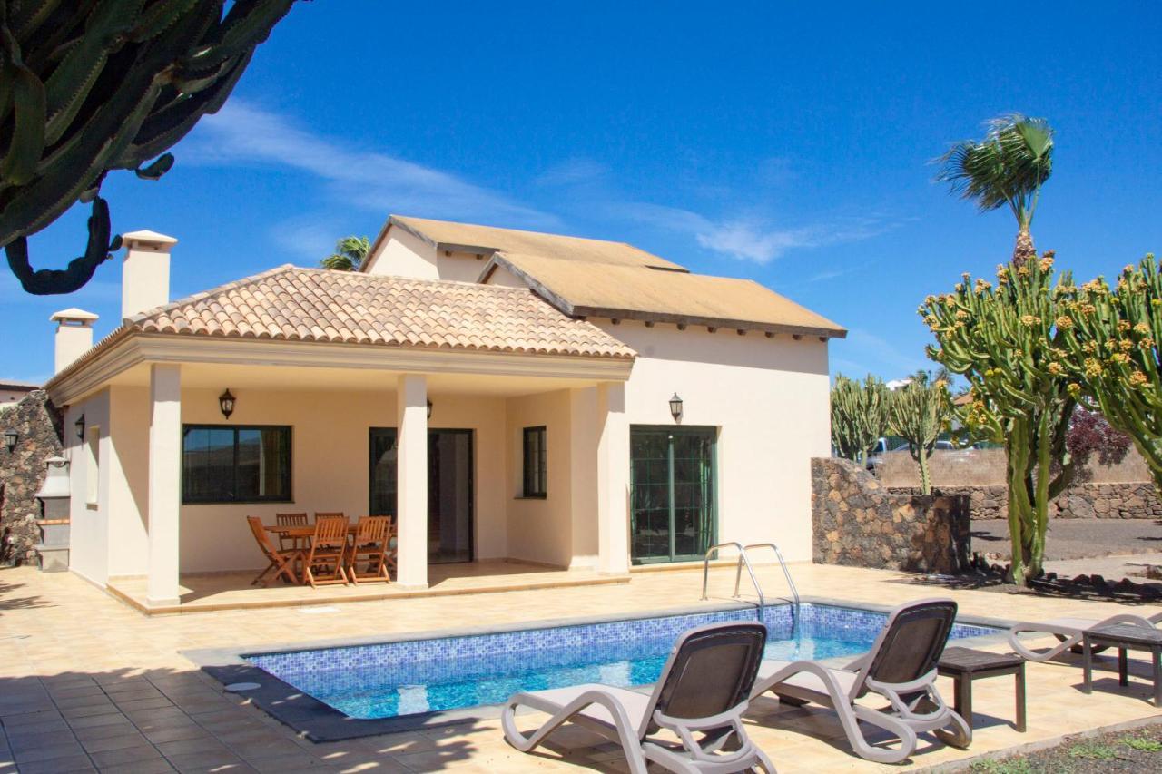 Villas Oasis Casa Vieja La Oliva Ngoại thất bức ảnh