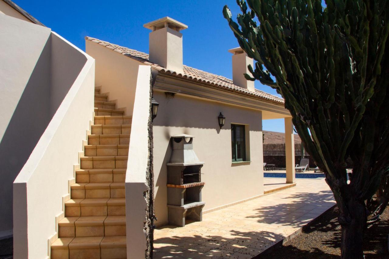 Villas Oasis Casa Vieja La Oliva Ngoại thất bức ảnh